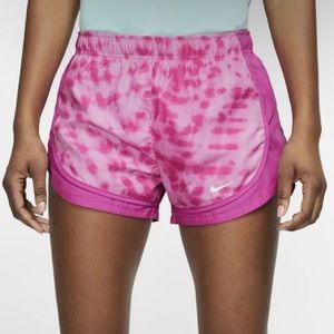 NWT Women’s Small and Medium Pink Nike Dry Tempo Printed Running Shorts